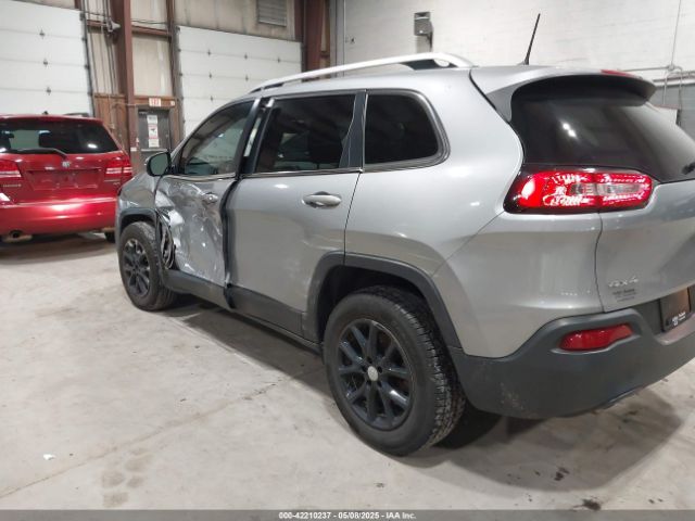 1C4PJMCB9GW148882 Jeep Cherokee Latitude