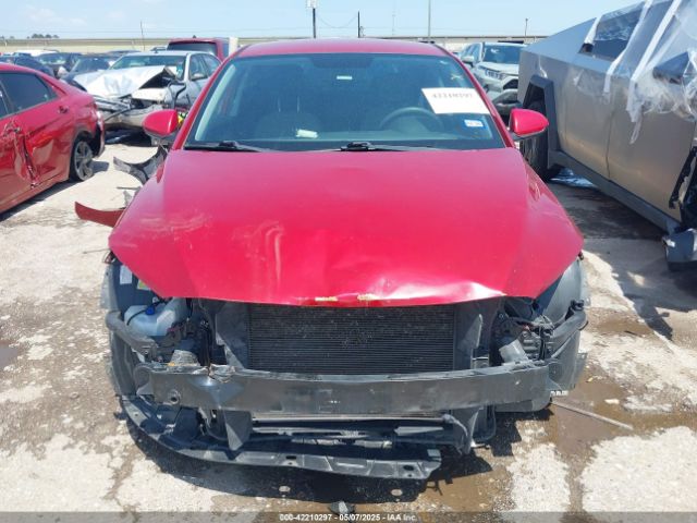 KMHD74LF2HU369396 Hyundai ELANTRA SE