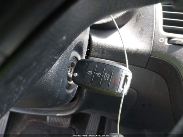 KNAFK5A80G5588451 KIA FORTE LX