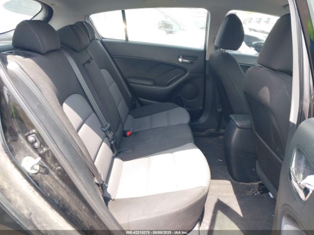 KNAFK5A80G5588451 KIA FORTE LX
