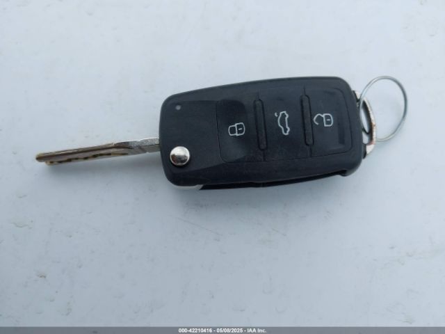 2013 VOLKSWAGEN PASSAT 1VWAH7A37DC106591 Photo 10