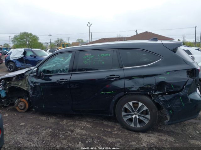 5TDHBRCH4MS021228 Toyota Highlander Hybrid Xle