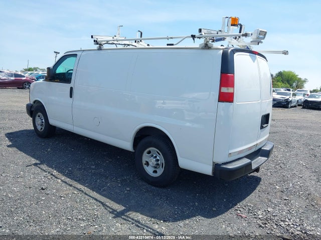 1GCWGFCF2F1168864 Chevrolet Express 2500 Work Van