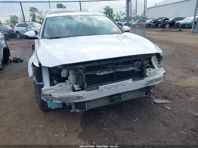 1HGCV1F44JA250210 Honda ACCORD EX