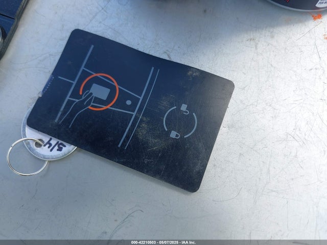 2021 TESLA MODEL Y 5YJYGDEE3MF254383 Photo 10