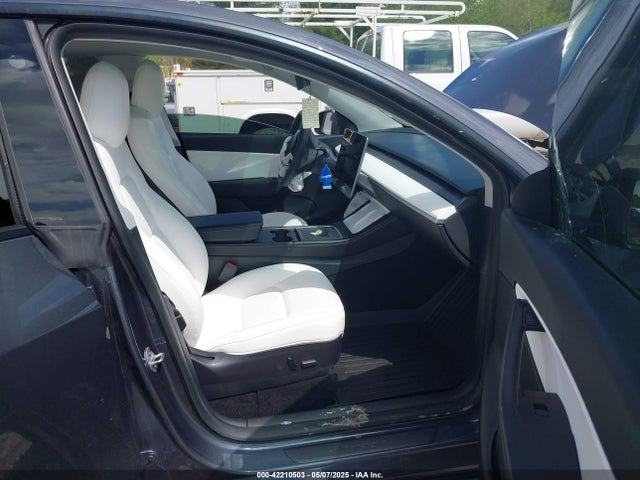 2021 TESLA MODEL Y 5YJYGDEE3MF254383 Photo 4