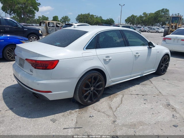 2017 AUDI A4 WAUFNAF49HN038771 Photo 3