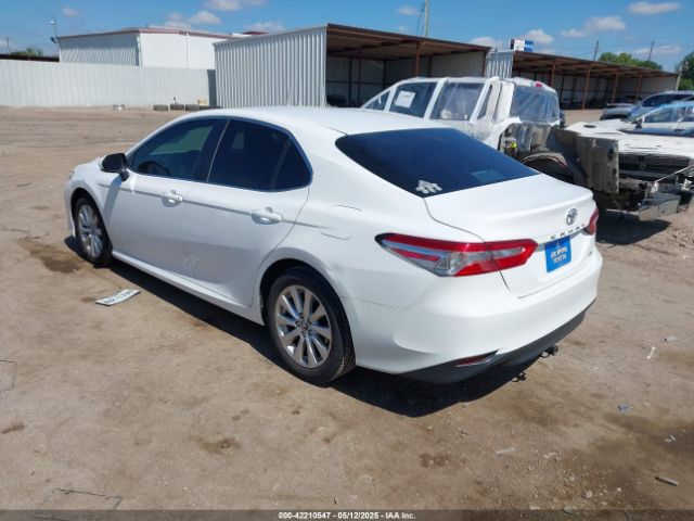 4T1B11HK9JU607070 Toyota CAMRY LE