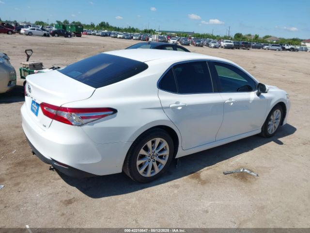 4T1B11HK9JU607070 Toyota CAMRY LE