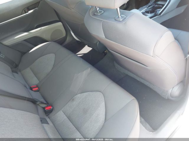 4T1B11HK9JU607070 Toyota CAMRY LE