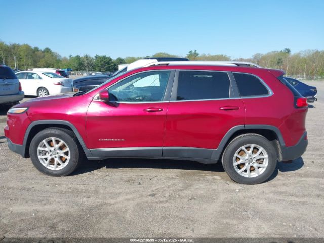 1C4PJMCS5EW287159 Jeep Cherokee Latitude