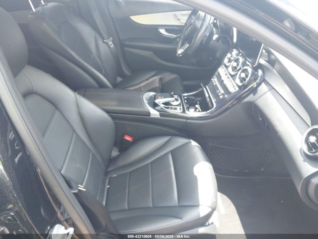 55SWF4KB9FU024918 Mercedes-Benz C 300 4matic/luxury 4matic/sport 4matic