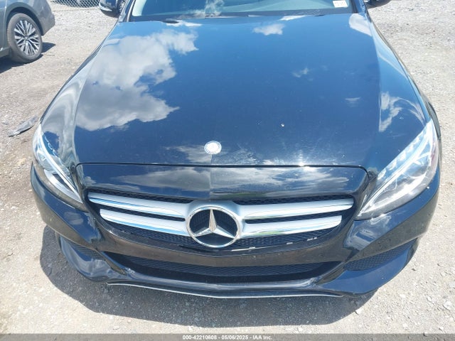 55SWF4KB9FU024918 Mercedes-Benz C 300 4matic/luxury 4matic/sport 4matic