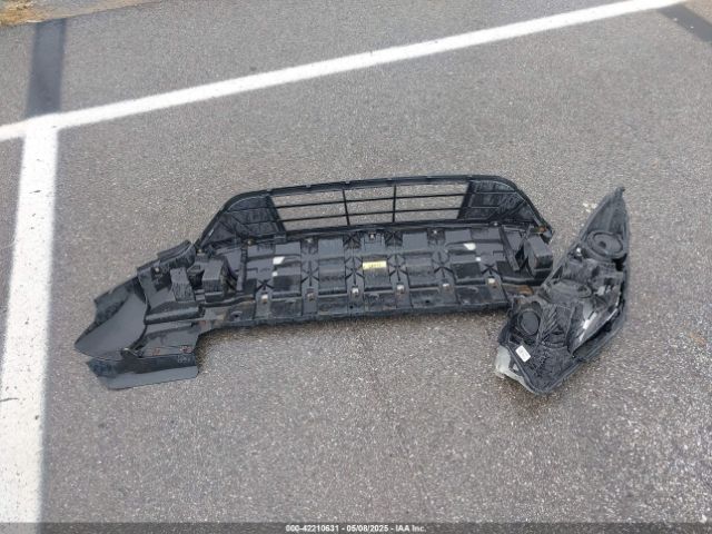 1FMCU0GD4HUD39015 Ford ESCAPE SE
