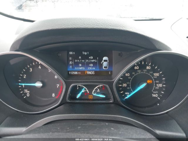 1FMCU0GD4HUD39015 Ford ESCAPE SE