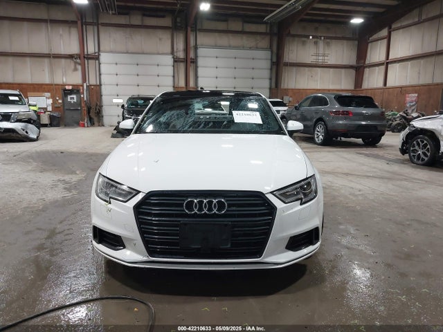 Audi A3 40 Titanium Premium 2019 WAUAUGFF0KA094954 Image 13