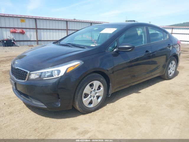 3KPFK4A79HE029779 KIA FORTE LX