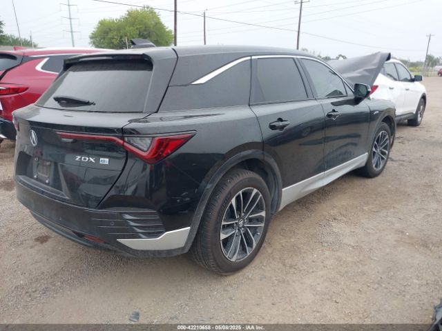 2024 ACURA ZDX 4W5KHMRK0RZ510549 Photo 3