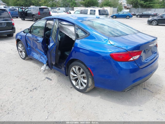 Chrysler 200 S 2015 1C3CCCBB7FN737149 Image 3