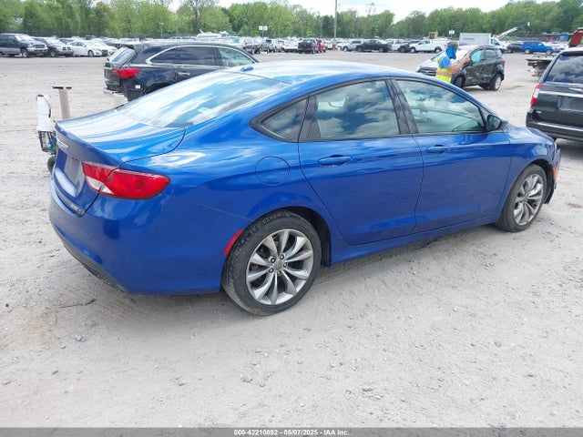 Chrysler 200 S 2015 1C3CCCBB7FN737149 Image 4