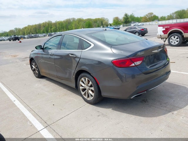 2015 CHRYSLER 200 1C3CCCCG2FN517377 Photo 2