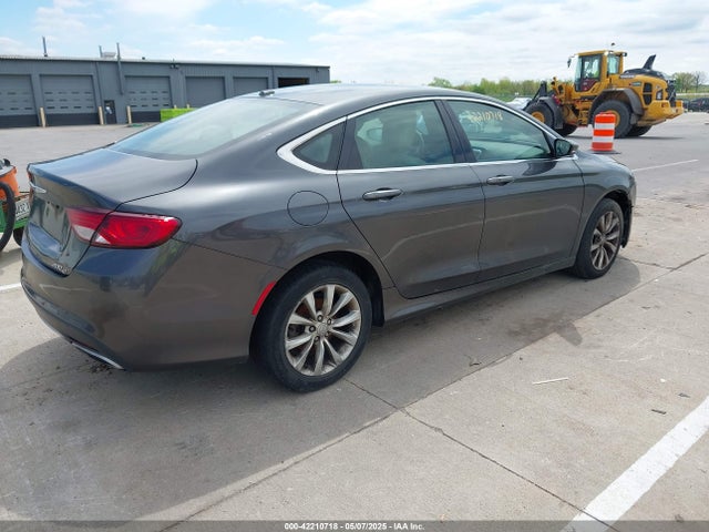 2015 CHRYSLER 200 1C3CCCCG2FN517377 Photo 3