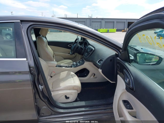 2015 CHRYSLER 200 1C3CCCCG2FN517377 Photo 4