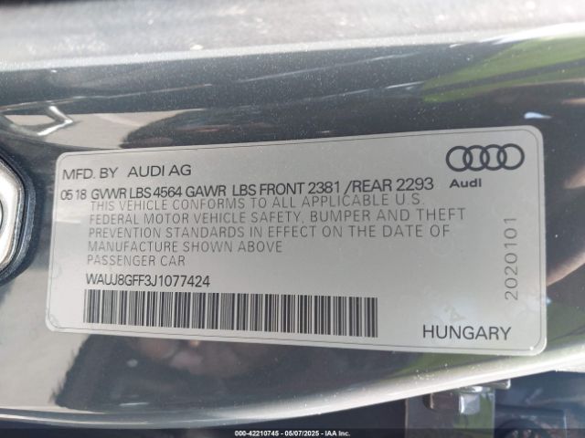 2018 AUDI A3 WAUJ8GFF3J1077424 Photo 8