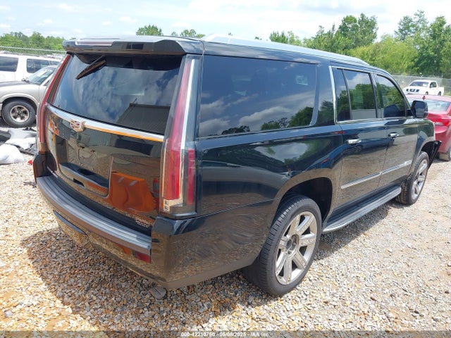 2017 CADILLAC ESCALADE ESV 1GYS4HKJ6HR243282 Photo 3
