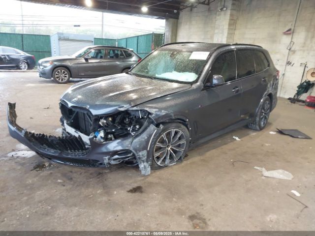 2019 BMW X5 5UXCR6C59KLL06420 Photo 1