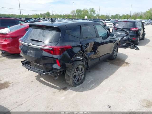 KNDEPCAA3M7071555 KIA Seltos Lx