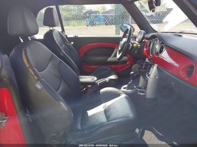 2006 MINI COOPER S WMWRH33596TK58563 Photo 4