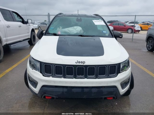 3C4NJDDB6LT126585 Jeep 2020