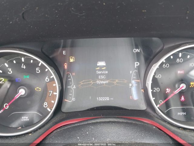 3C4NJDDB6LT126585 Jeep 2020