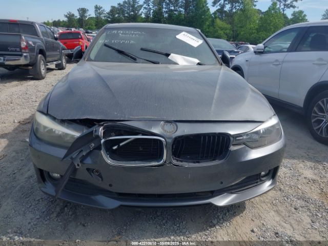 WBA3B1G58FNT04412 BMW 320i