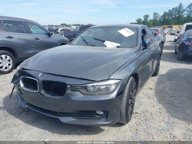 WBA3B1G58FNT04412 BMW 320i