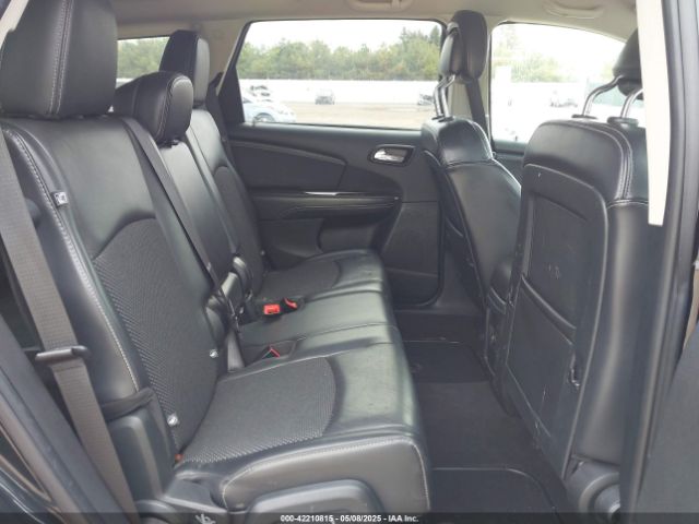 3C4PDDGG0JT449759 Dodge Journey Crossroad Awd