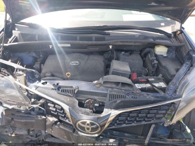 2018 TOYOTA SIENNA 5TDXZ3DC7JS911192 Photo 9