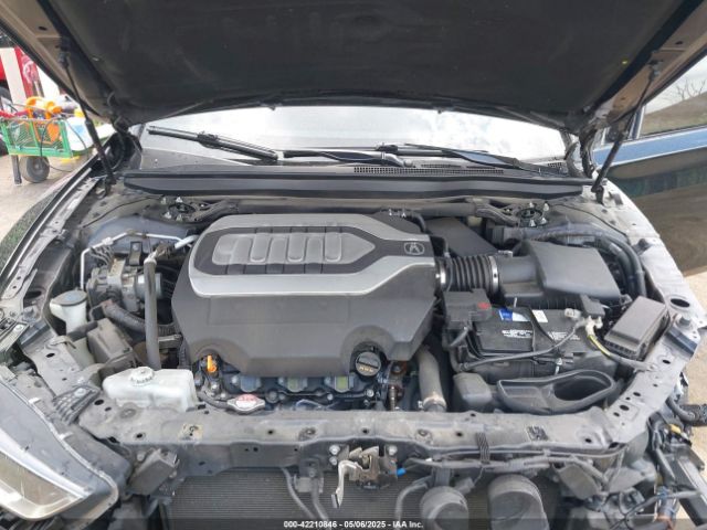 2018 ACURA RLX JH4KC1F50JC000698 Photo 9