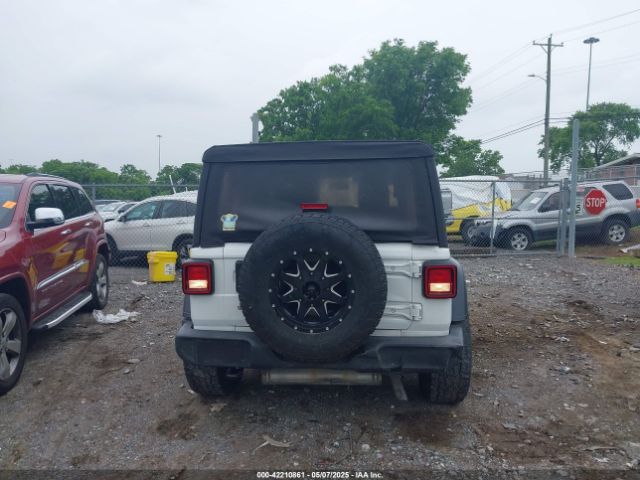 1C4HJXDG7KW553468 Jeep Wrangler Unlimited Sport S 4x4