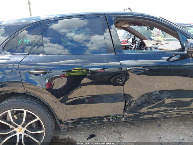 WP1AA2AY3KDA03664 Porsche Cayenne