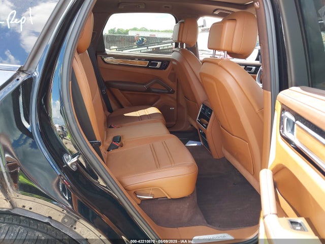 WP1AA2AY3KDA03664 Porsche Cayenne
