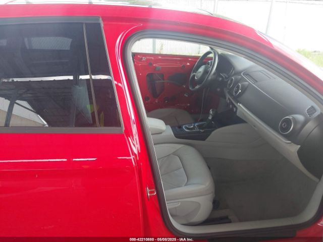 2015 AUDI A3 WAUACGFFXF1044118 Photo 4