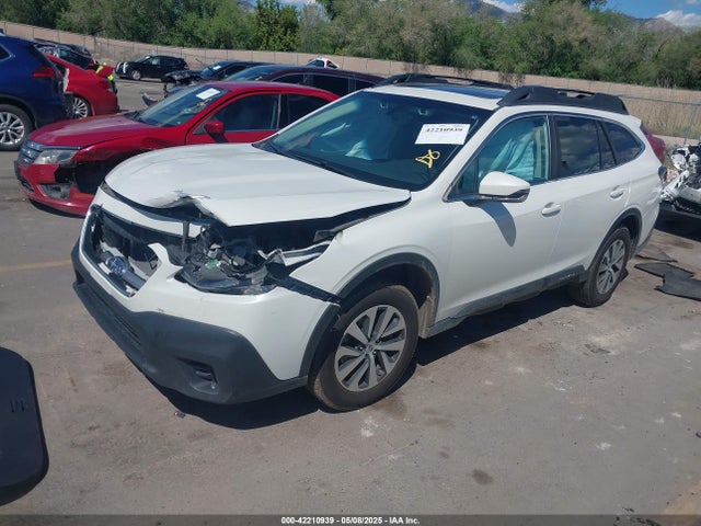 Subaru Outback Premium 2020 4S4BTAEC4L3206543 Image 2