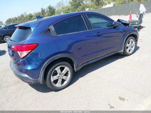 3CZRU5H33GM718716 Honda HR-V LX