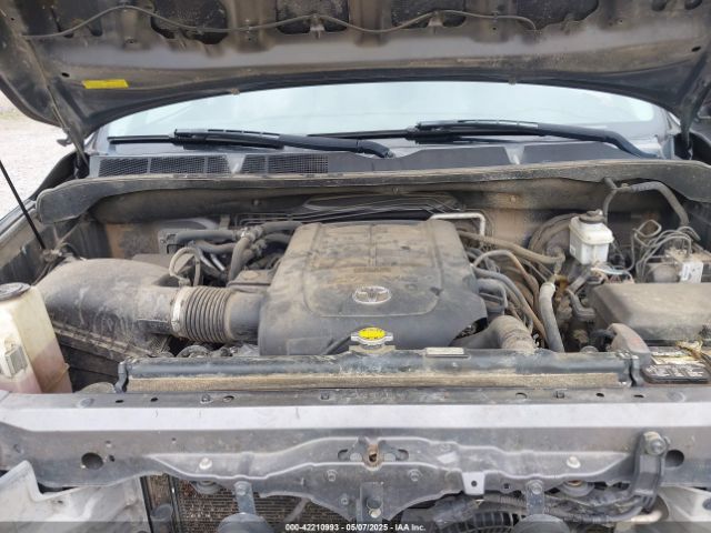 5TDJW5G1XES095668 Toyota Sequoia Limited 5.7l V8