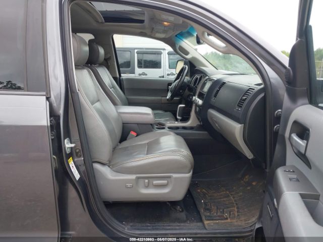 5TDJW5G1XES095668 Toyota Sequoia Limited 5.7l V8