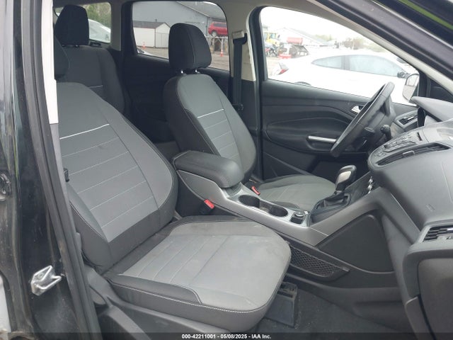 1FMCU9GX1FUA50055 Ford ESCAPE SE