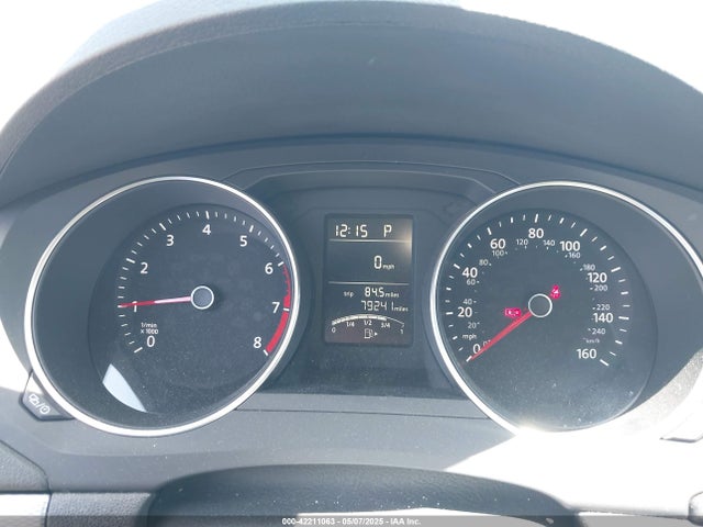 3VW2B7AJ8HM319123 Volkswagen Jetta 1.4t S