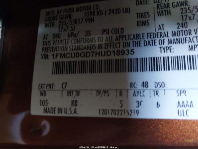 1FMCU0GD7HUD18935 Ford ESCAPE SE